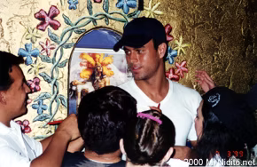Enrique Iglesias Visits Mi Nidito